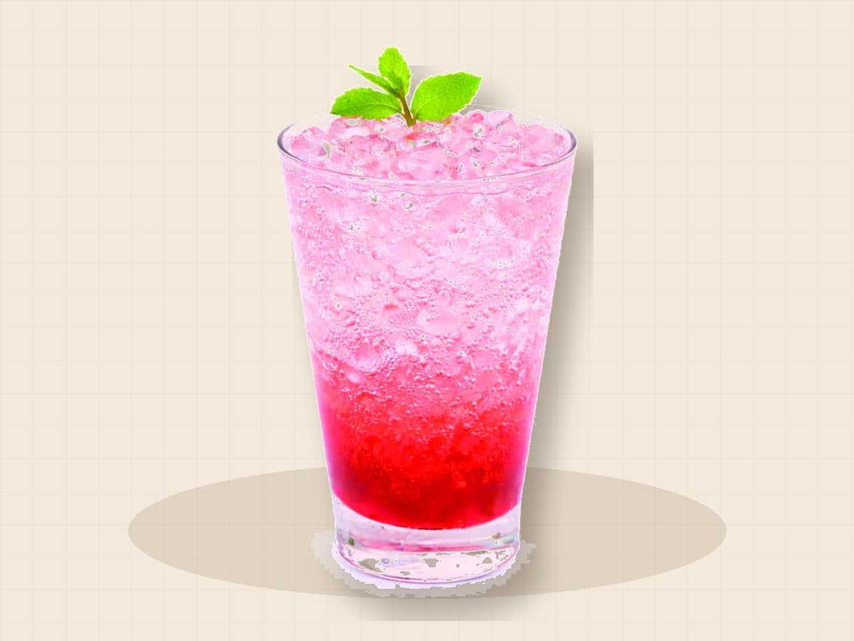 Strawberry Soda at DOYA JJAMBBONG